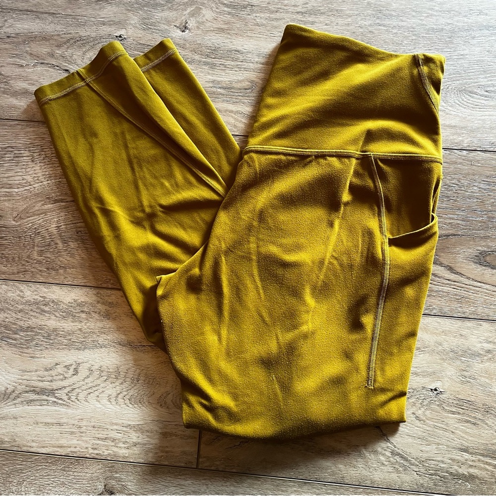 Lululemon Align Mustard Cropped Legging